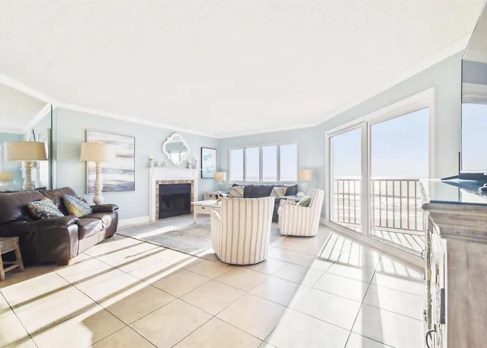 Panoramic Views Oceanfront & Bonus Bunkhouse *